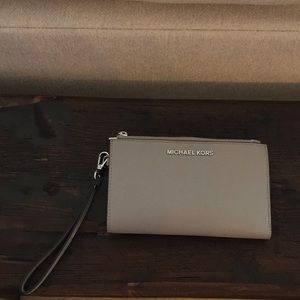 Michael Kors Jet Set Double Zip Wristlet - Grey